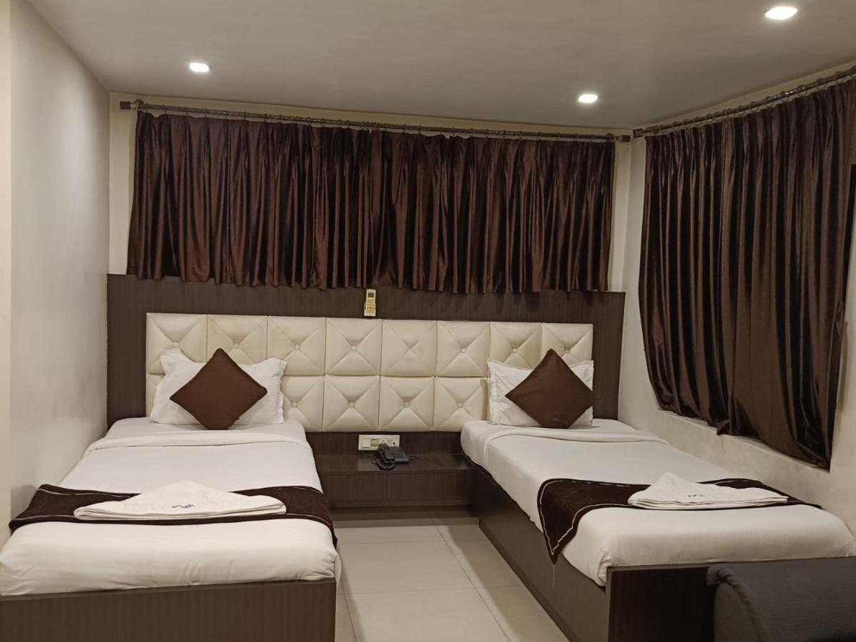 Sheldon Hotel Колката Екстериор снимка