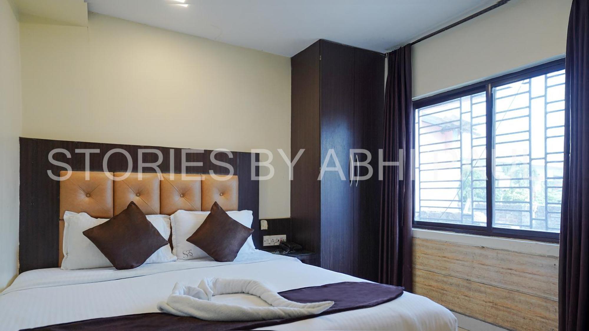 Sheldon Hotel Колката Екстериор снимка