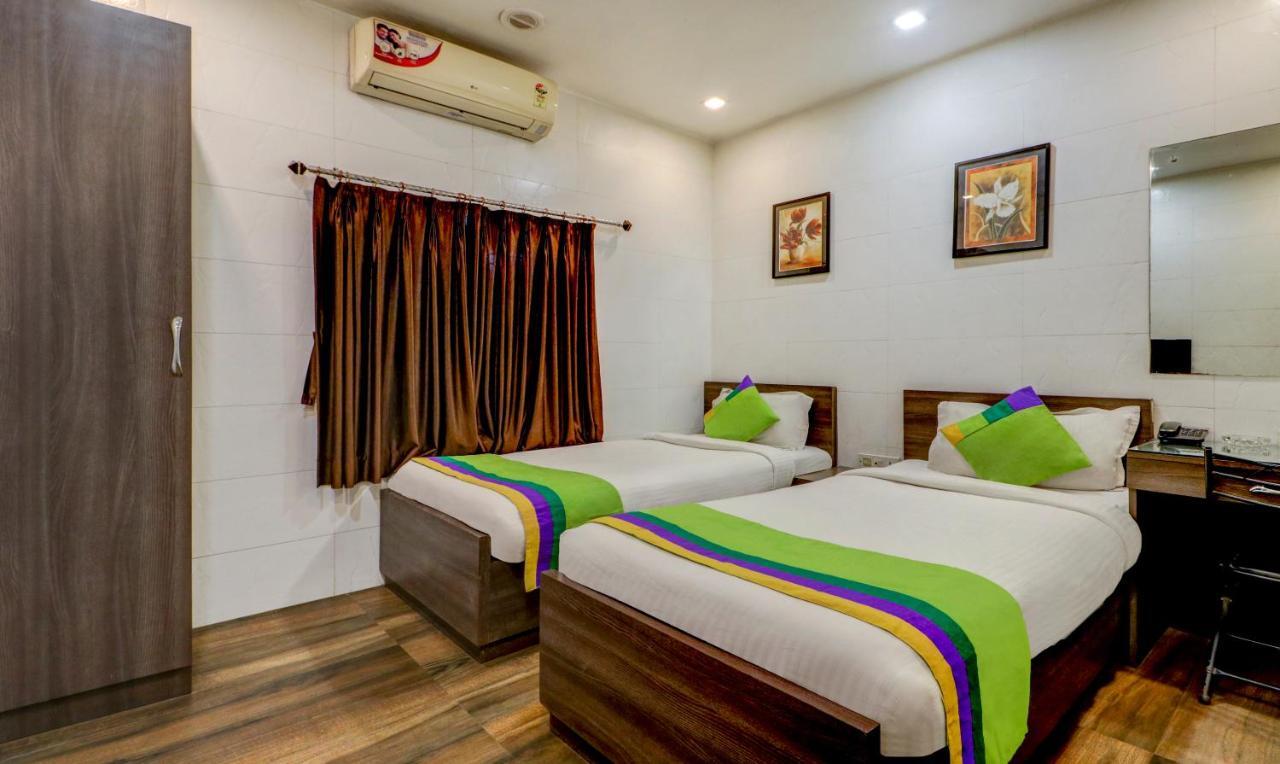 Sheldon Hotel Колката Екстериор снимка
